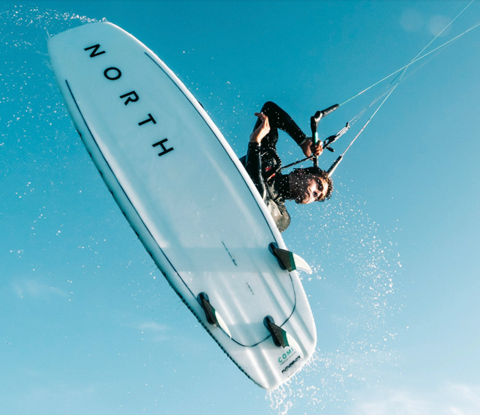 Why Kitesurfing Lessons Are Important