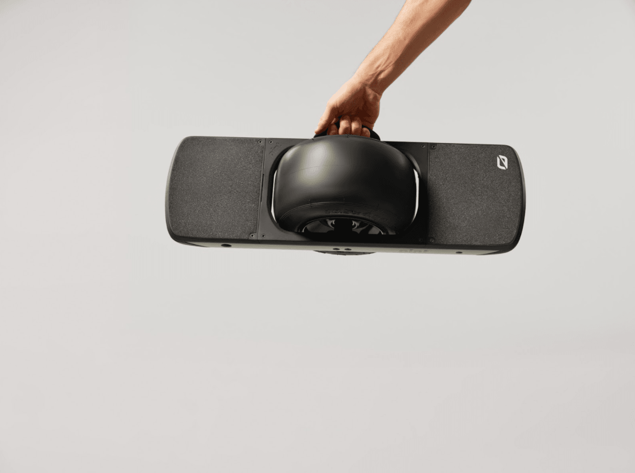 How Far Can a Onewheel Pint Go | Elite Watersports