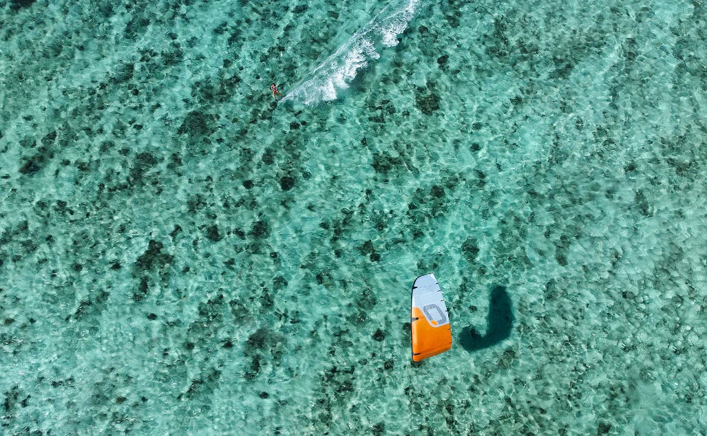 Ozone Zephyr V8 Ultra X Review: Best 17m Light Wind Kite in