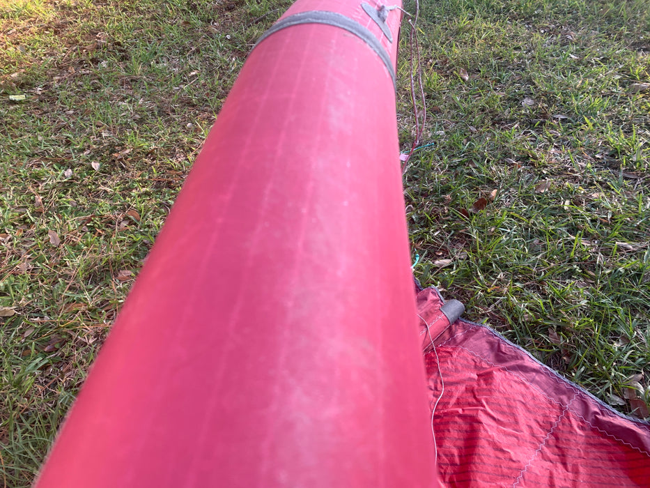 2021 North Carve 7m red (used)