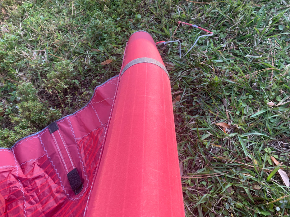2021 North Carve 7m red (used)