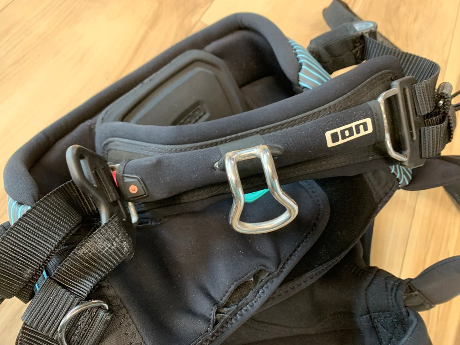 Ion Vega Seat Harness M Used