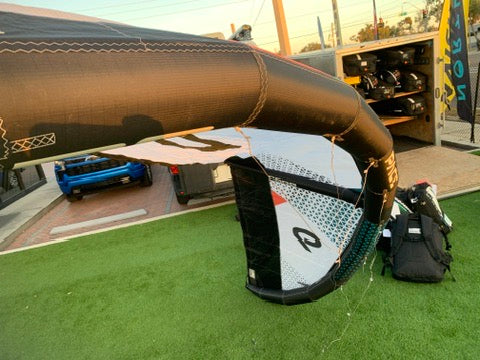 PACE (9.0, White/Black) Demo T26