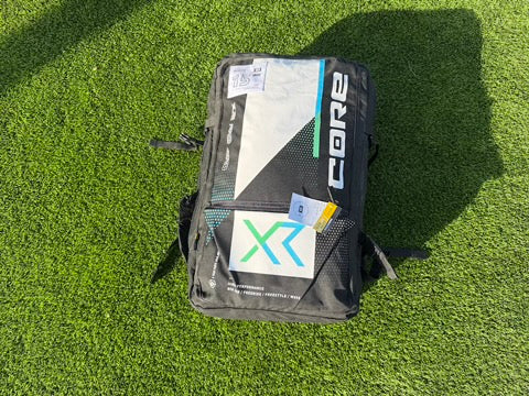 CORE XR8 15.0 WHITE/BLACK Demo T26