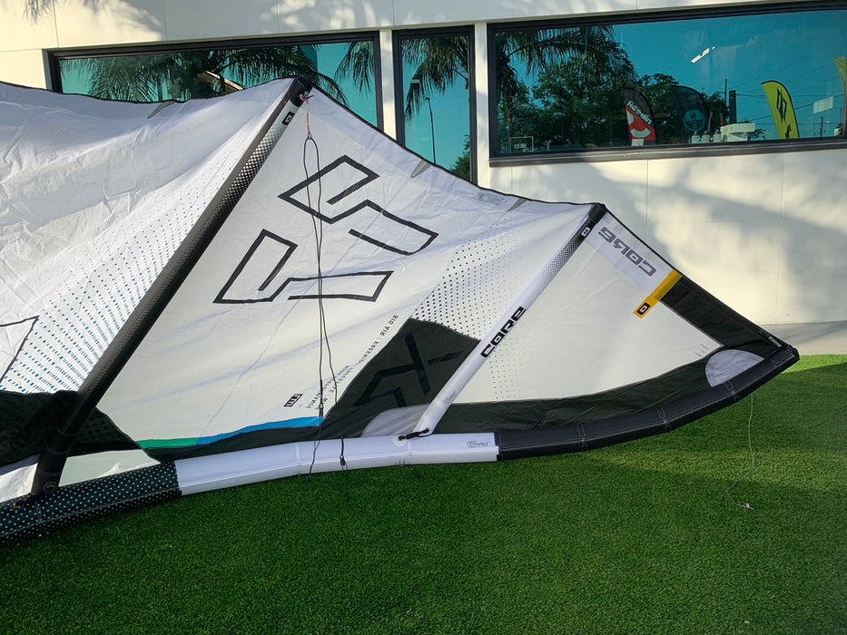 Core XR8 17m White Used