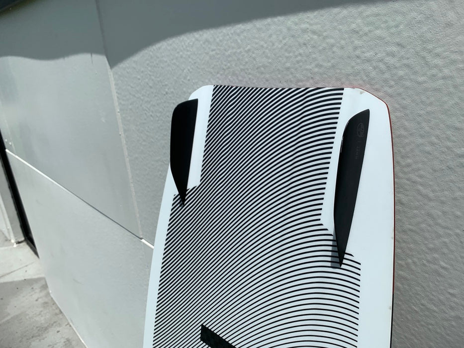2024 North Atmos Pro Carbon 138 demo W/Straps