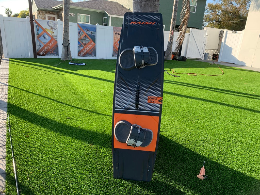 Naish Monarch 138cm Used W/Straps