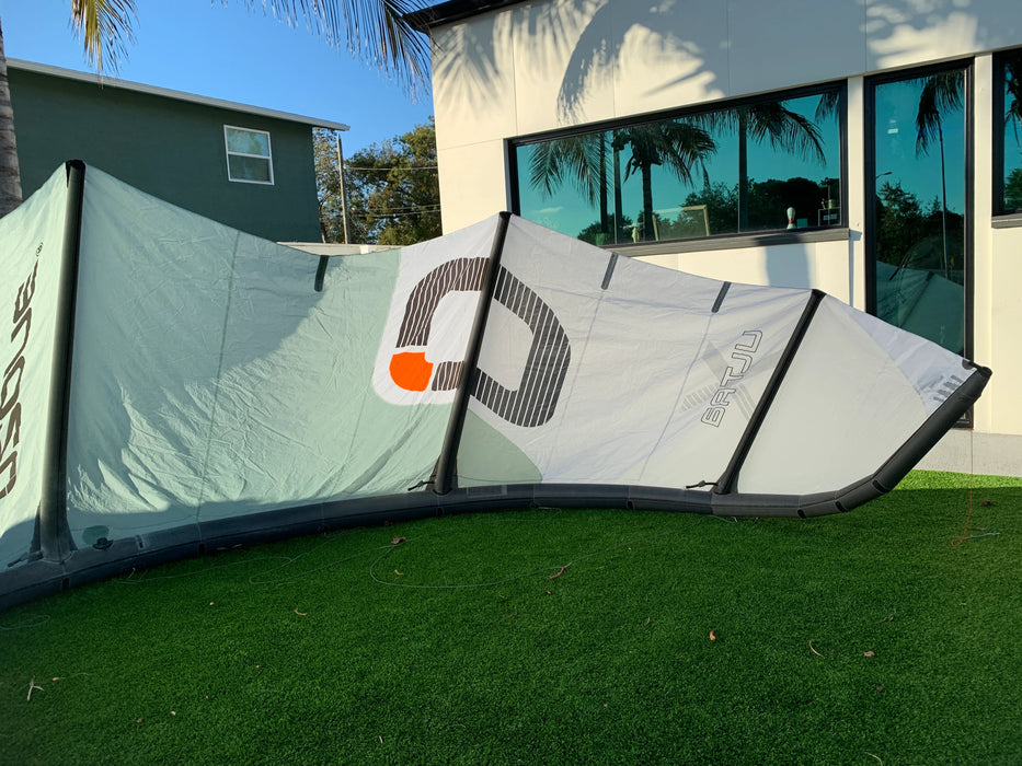 Ozone ZEPHYR V8 17m Ultra-X Demo