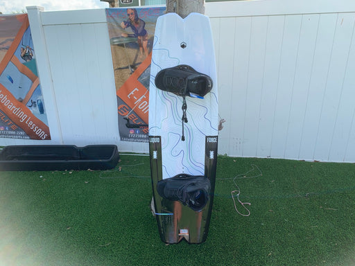 Liquid Force Remedy Wakeboard w/ Boots 142cm
