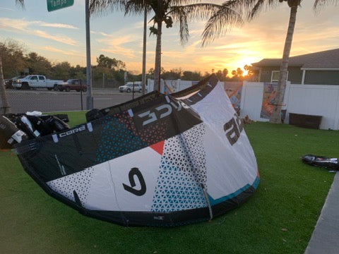 PACE (9.0, White/Black) Demo T26