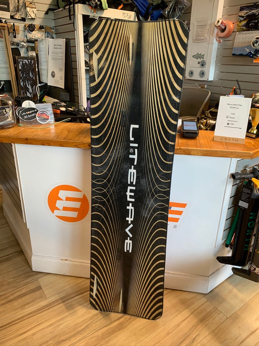 Lite Wave 161 Wing Board no Straps