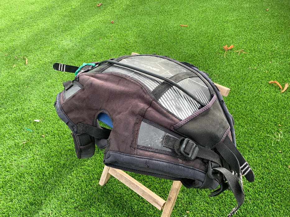Dakine S Seat Harness Used