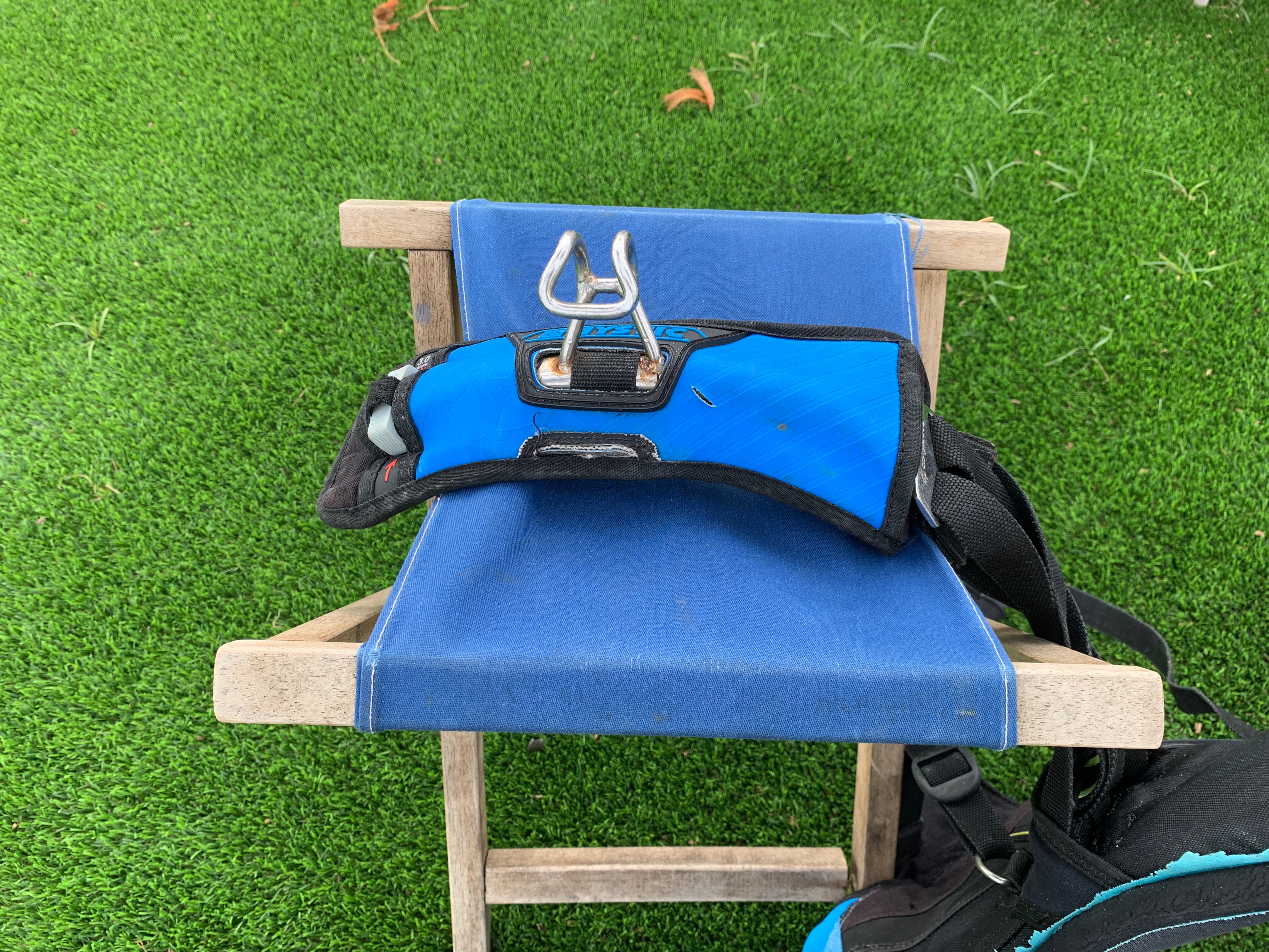 Mystic L Seat Harness Used