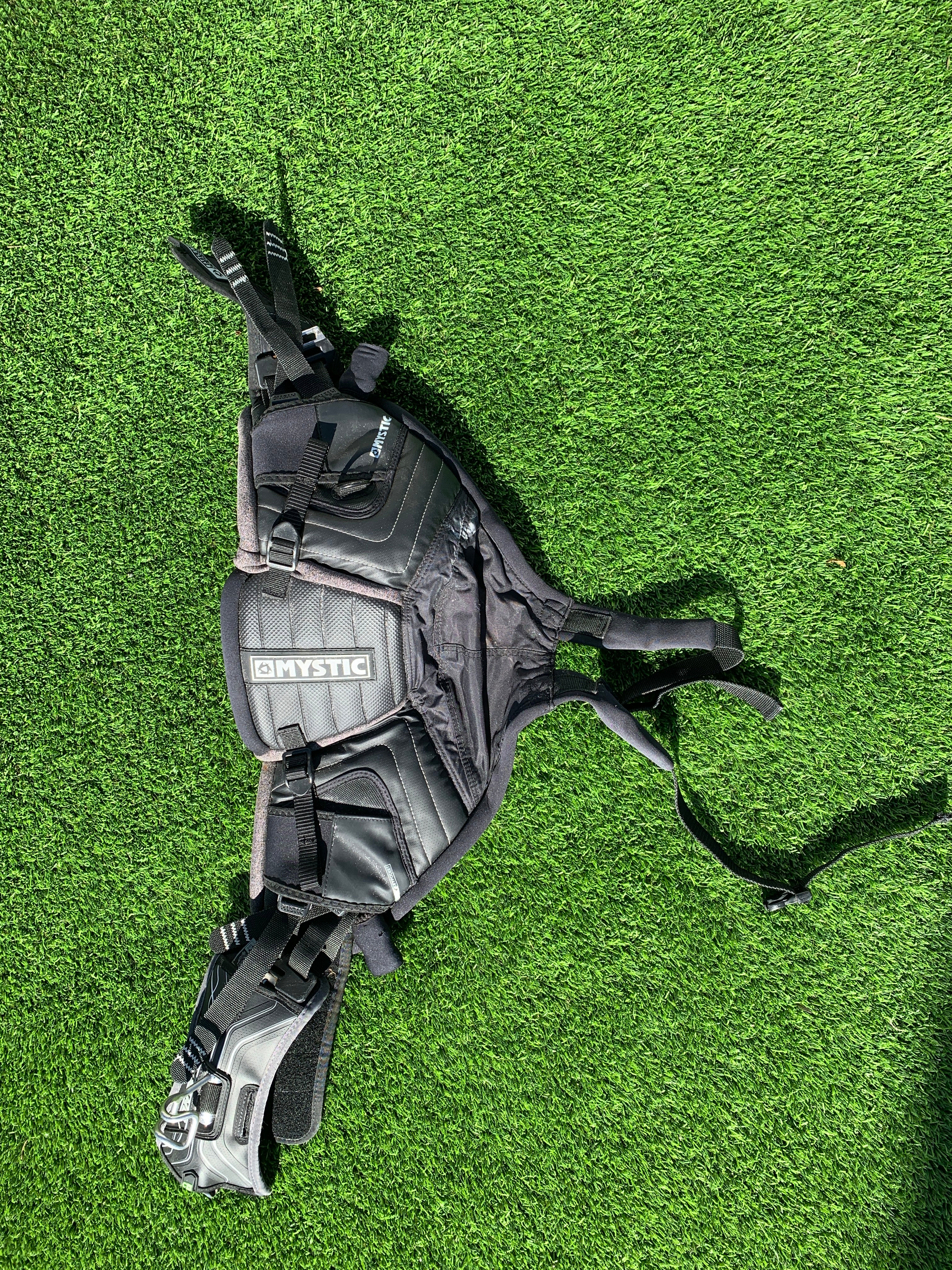 Mystic Driver Seat Harness M Used