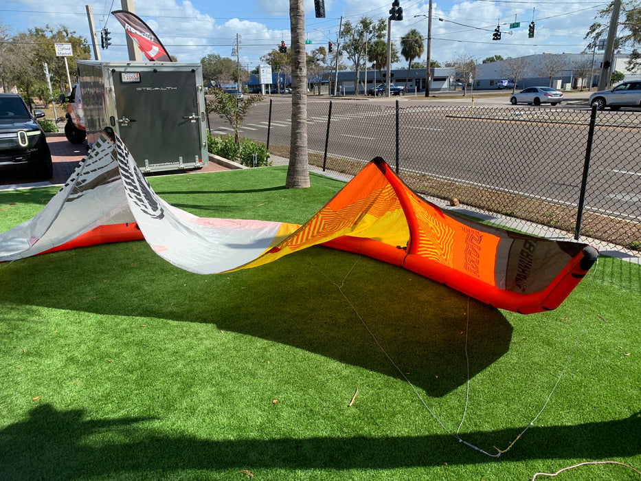 2018 Cabrinha Contra 17M