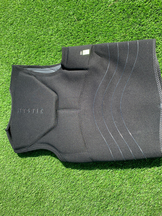Mystic Impact Vest XXL USED