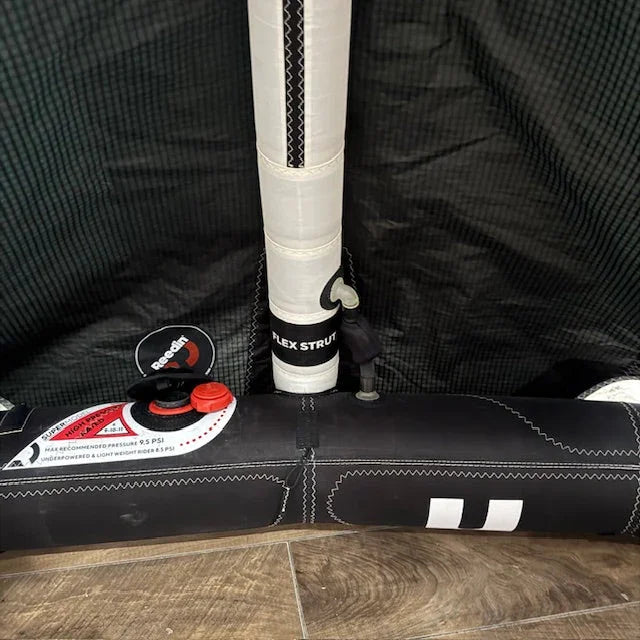 Reedin Supermodel HTF 9m Kite Used Black