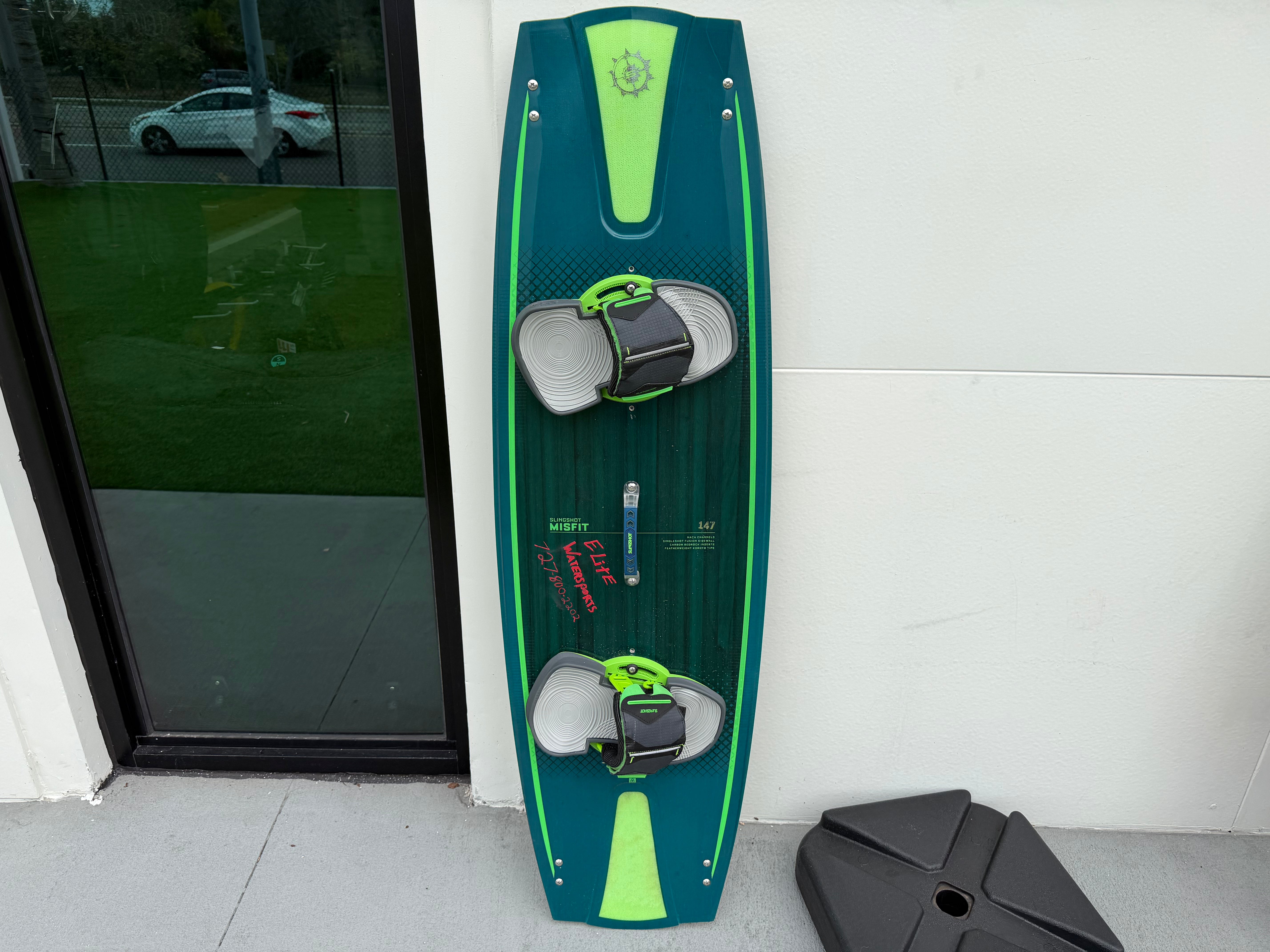 Slingshot Misfit 147cm Board, Used