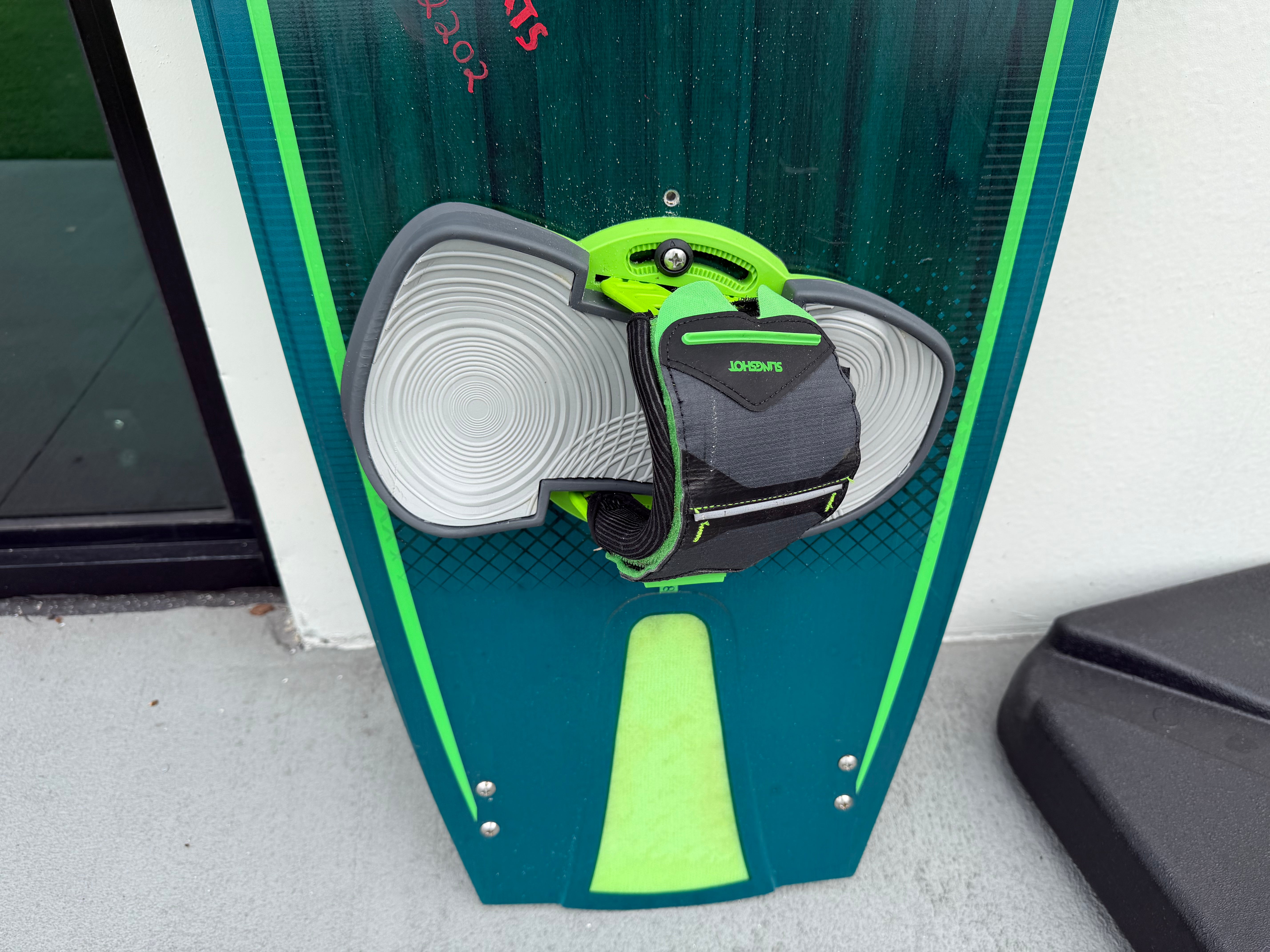Slingshot Misfit 147cm Board, Used