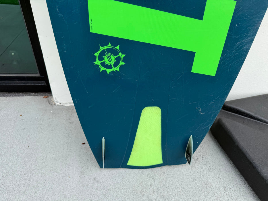 Slingshot Misfit 147cm Board, Used