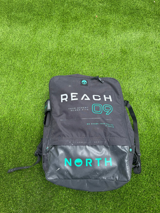 2024 North Reach Red 9m Used