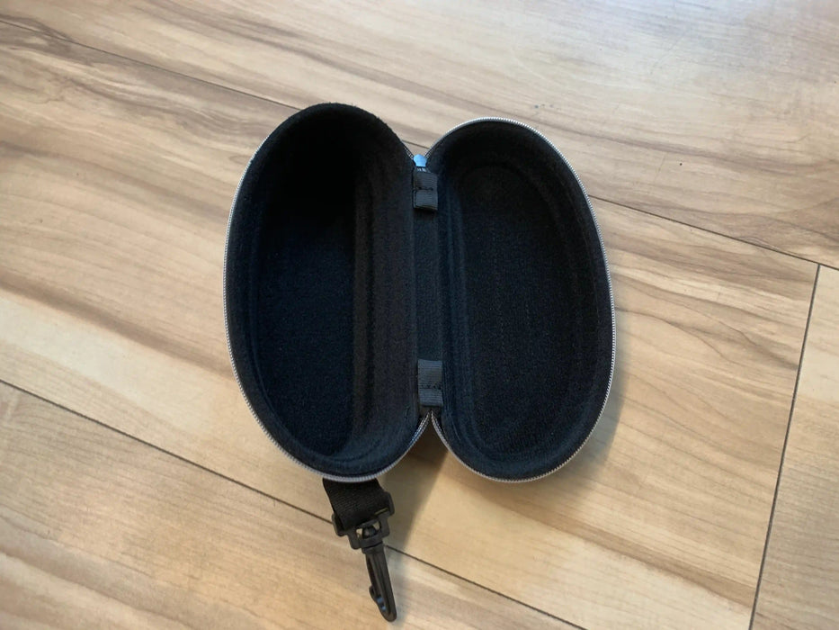 Peppers Sunglasses Case – Zipper Closure with Clip Attachment