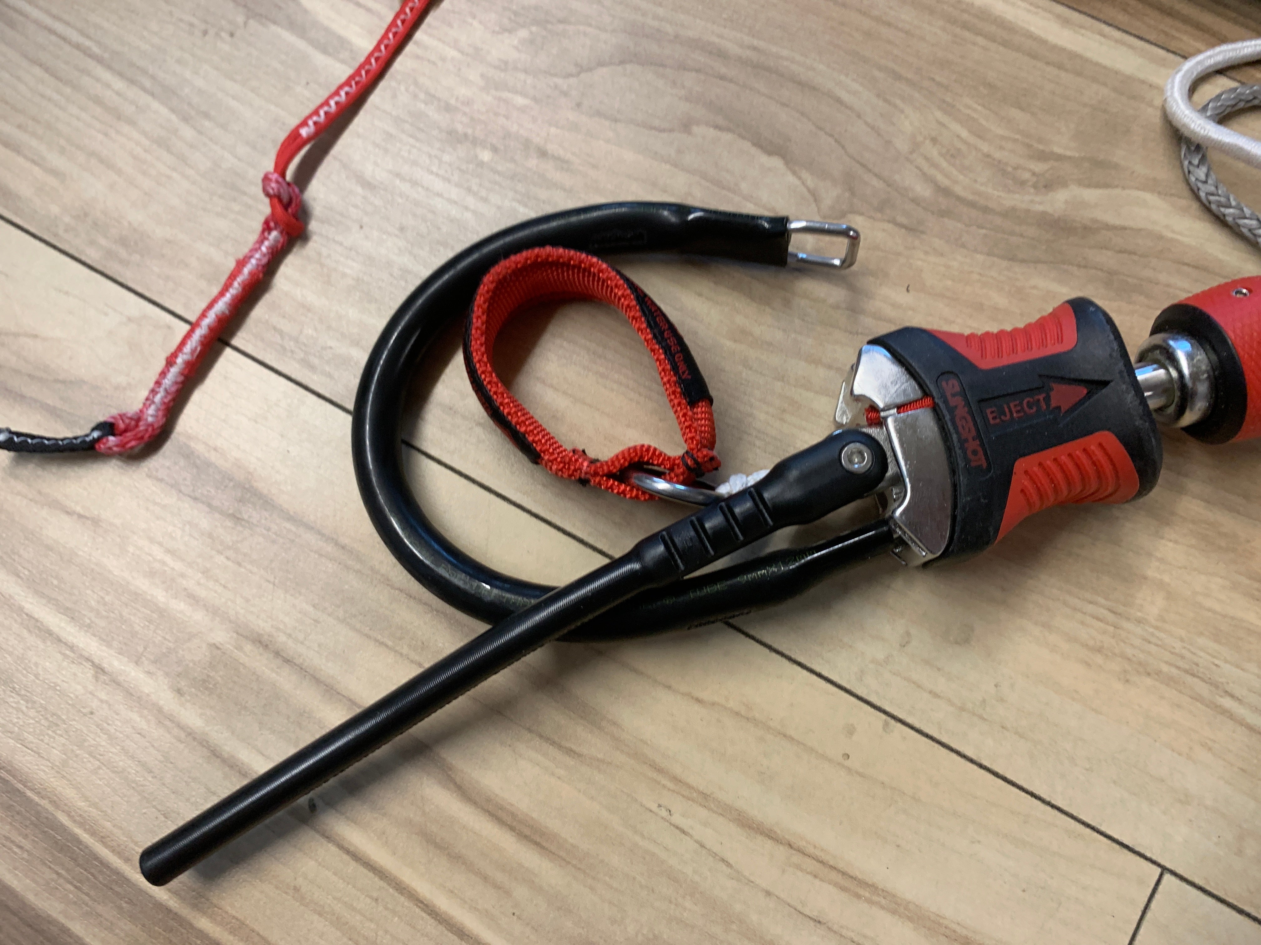 Slingshot Sentry V1 20