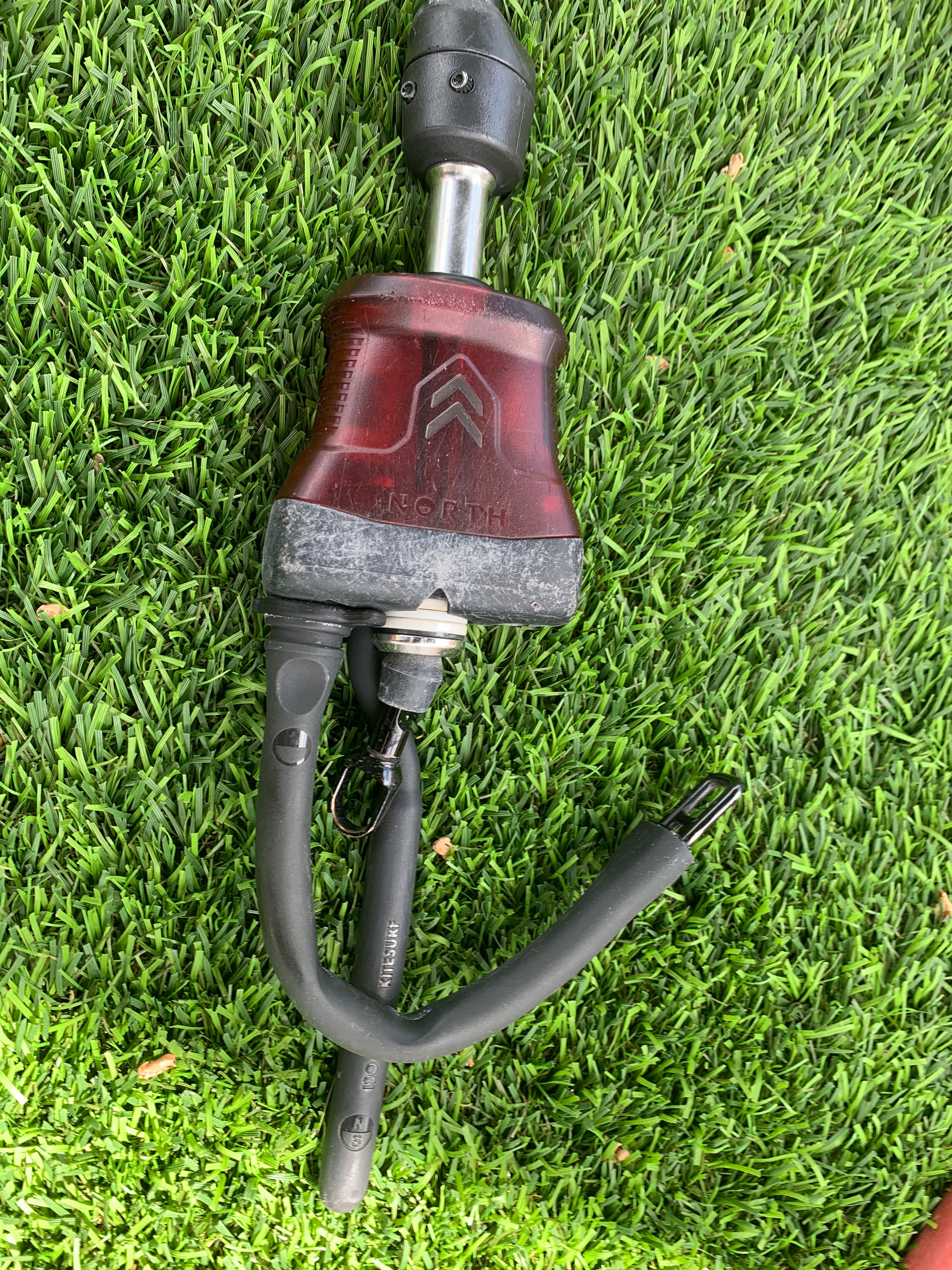 Used Medium North Navigator Pro Control Bar