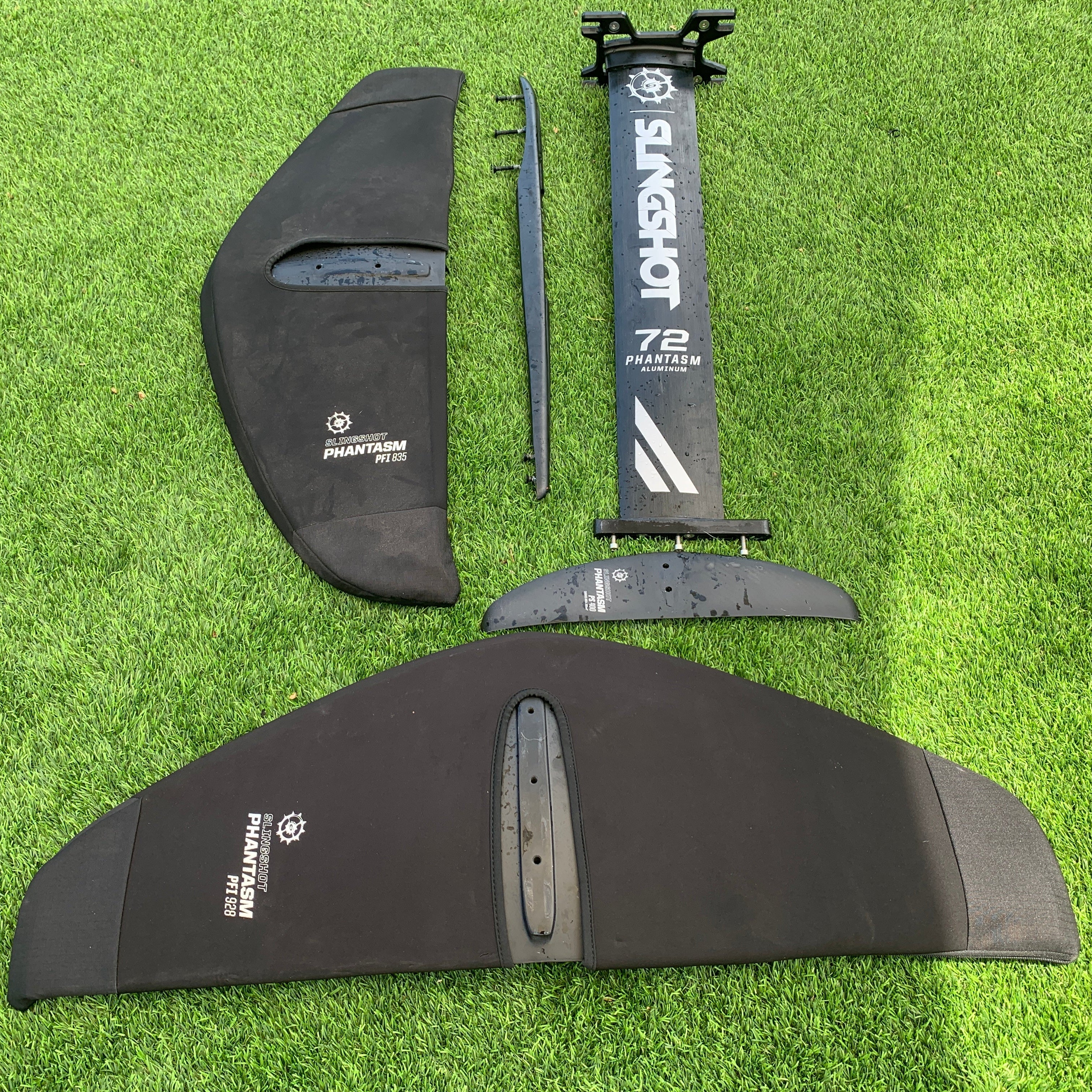 Used Slingshot Phantasm Foil Kit - 72cm Aluminum Mast - PFI 835/928 Front - PS 400 Tail - In Sonar Bag
