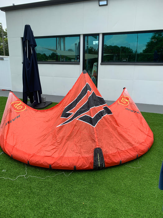 2025 Naish Boxer 9m Kite Coral Demo
