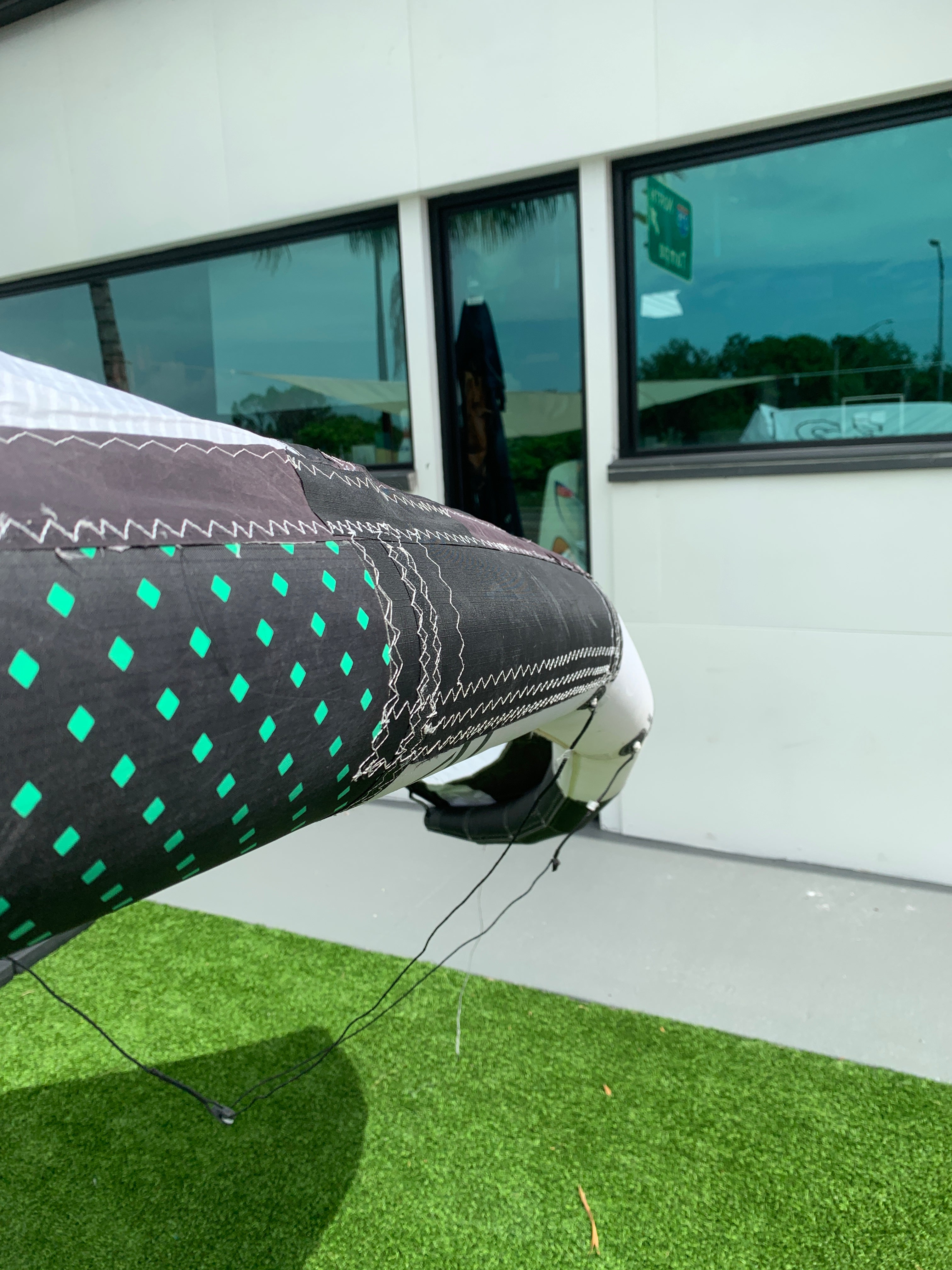 Core XR8 12m Kite White/Black Demo