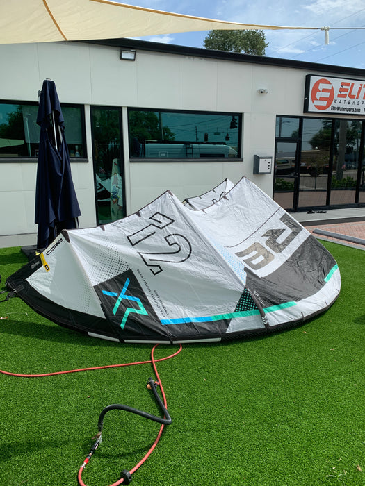 Core XR8 12m Kite White/Black Demo