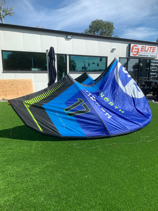 2025 North Reach 17m Blue Used