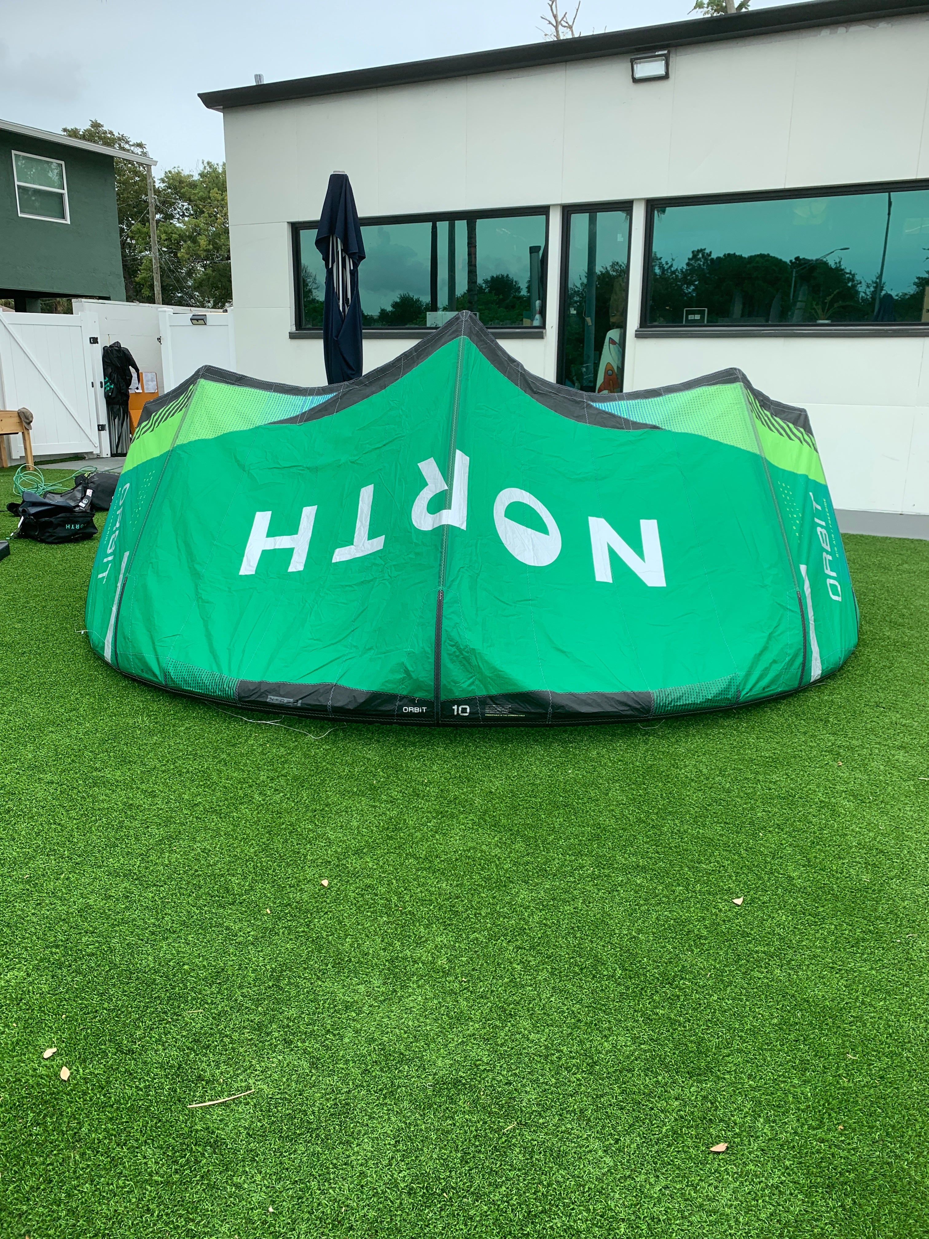 2027 North Orbit 10m Green Used
