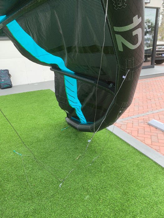 2027 North Orbit Ultra 12m Used