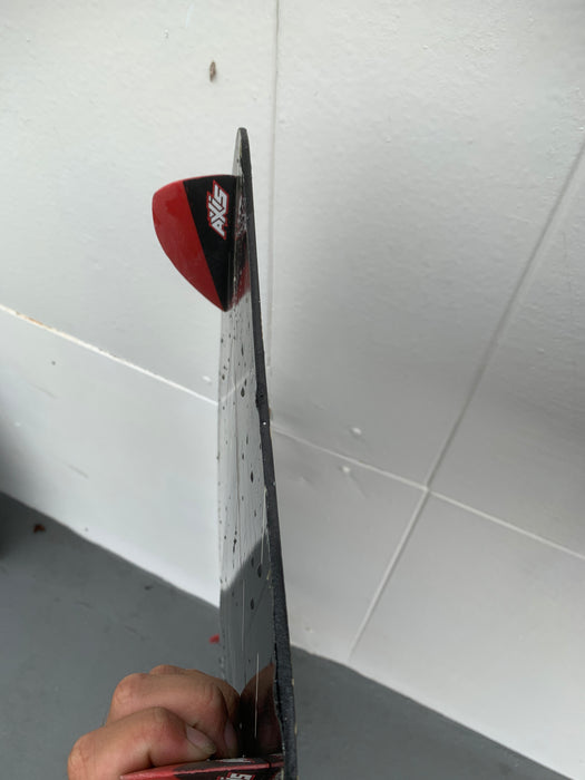 Axis Ultra 144cm Twintip Used
