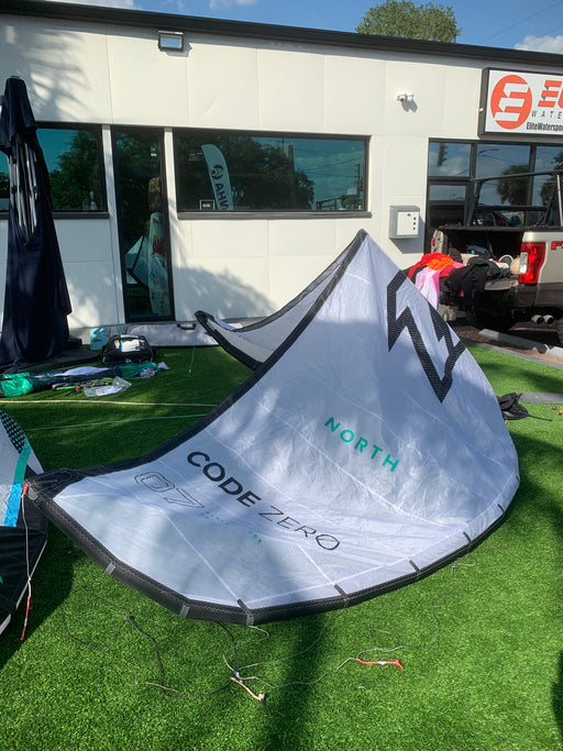 2023 North Code Zero 7m Like New