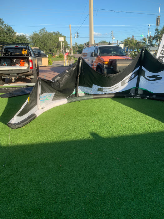 Core XR8 17m Used
