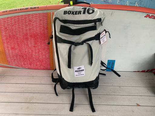 DS S27 Naish Boxer 16m used