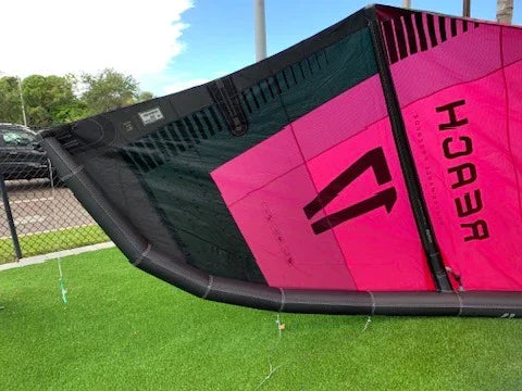 2025 North Reach Kite Rubine Red 17m Demo