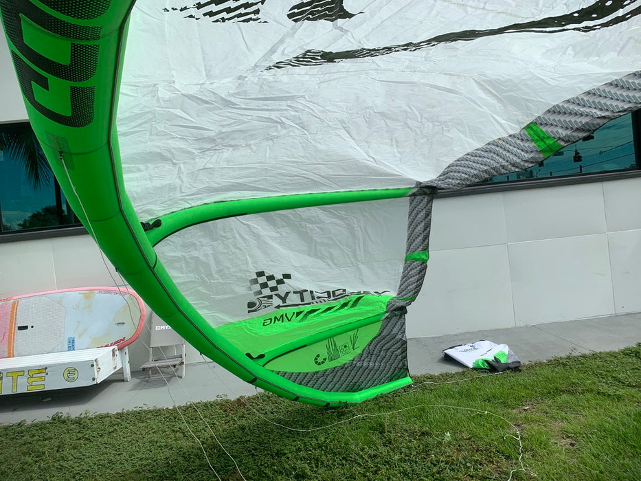 2014 Cabrinha Velocity 14m Kite Used