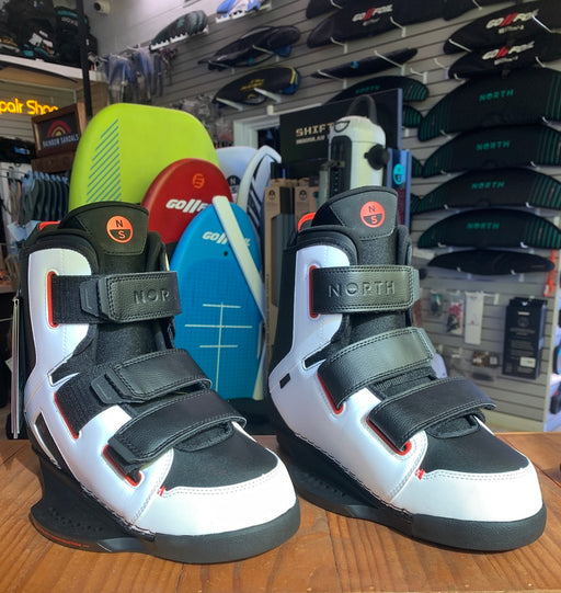 2024 North Fix Boots Large