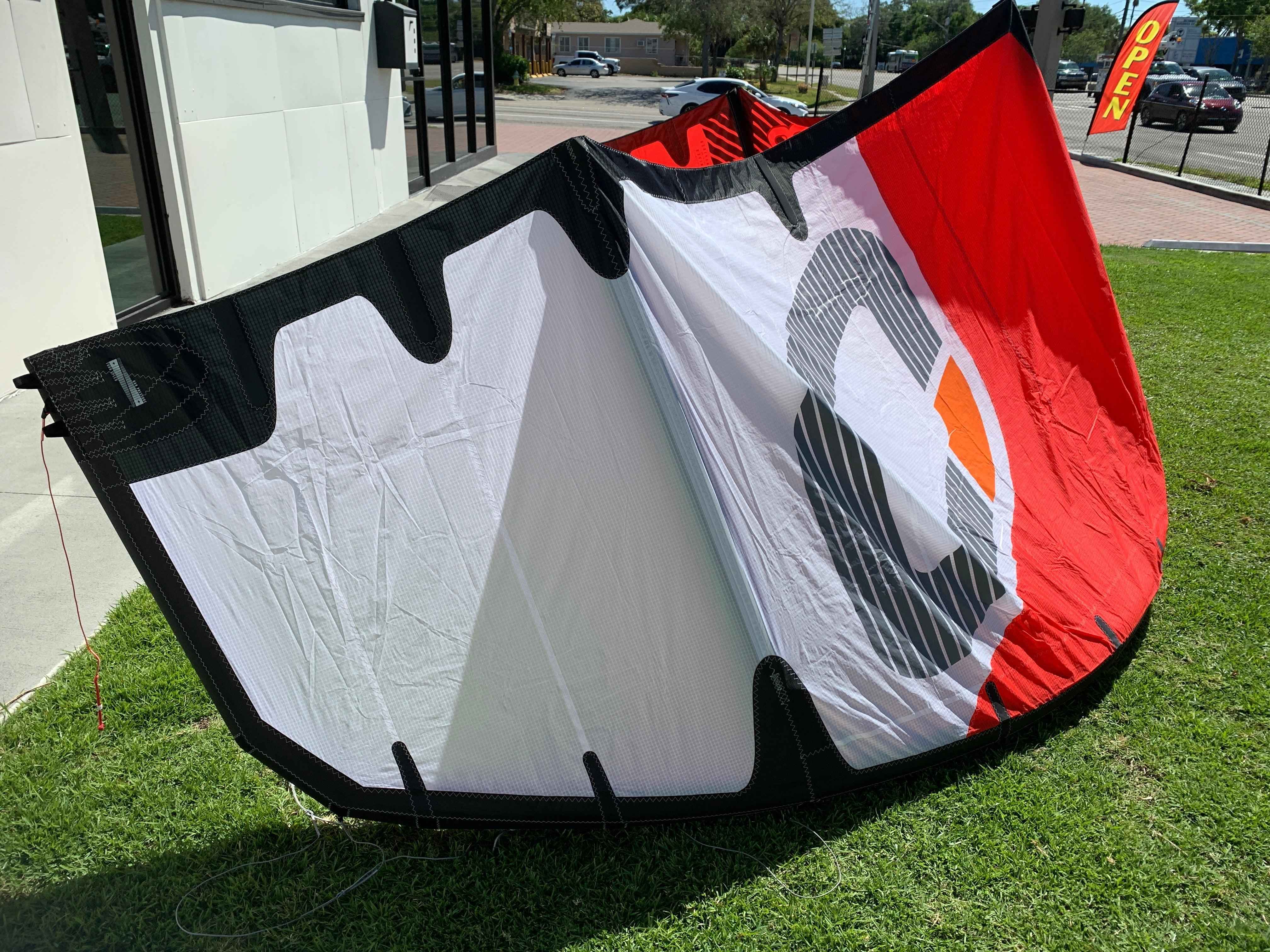 2024  Ozone Enduro V4 8m Red demo