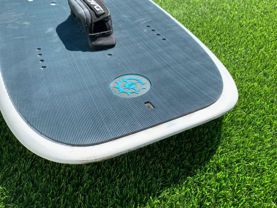 Slingshot Dwarf Craft V1 110 14L Used