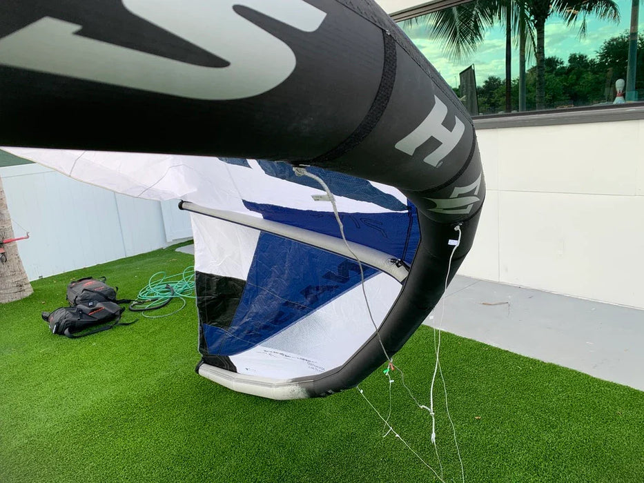 2026 Naish Pivot [Q] White 11 Demo25