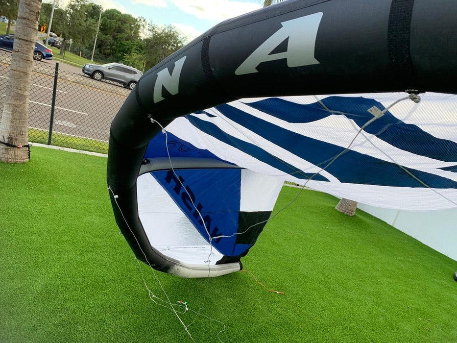 2026 Naish Pivot [Q] White 11 Demo25