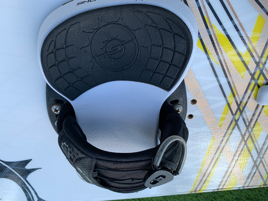 2010 Slingshot Glide w/ Straps Used