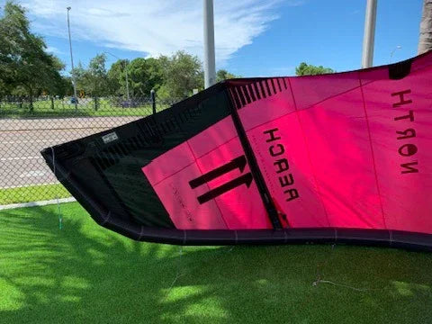 2025 North Reach Kite Rubine Red 11m Demo