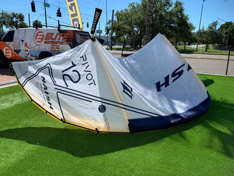 2026 Naish Pivot NVision White 12 Demo25