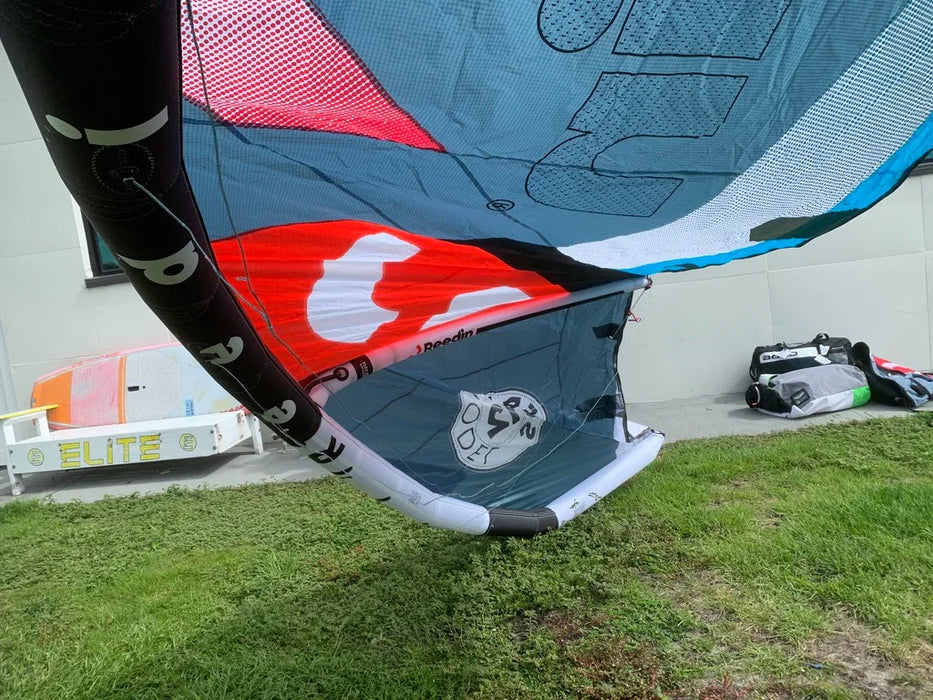 2024 Reedin SuperModel HTF 12m Neptune Blue Demo